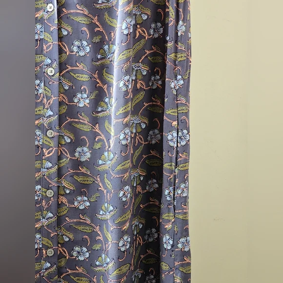 Antique Blue Floral Button-down Dress - Picture 6 of 6